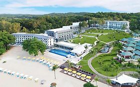 Cassia Bintan, Part Of Banyan Group